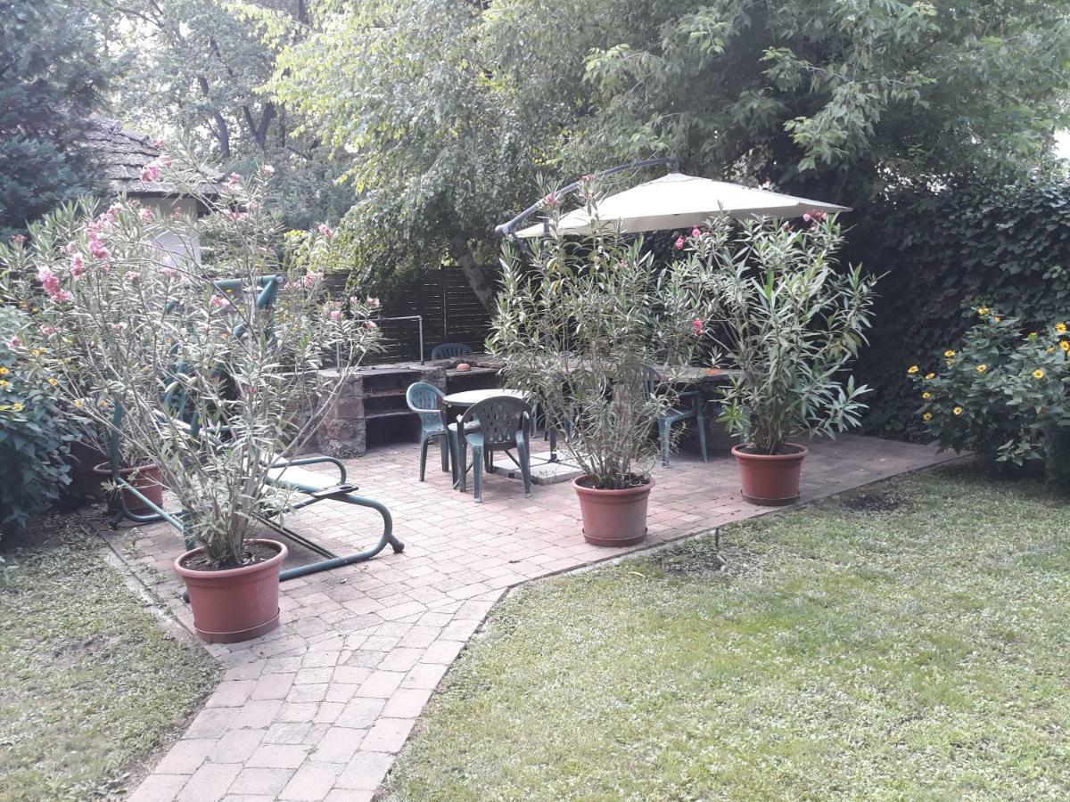 Villa Ottilia Siofok Bagian luar foto